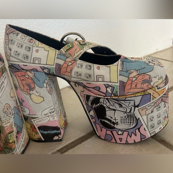 NWT DOLLS KILL X ARCHIE COMICS Platform Mary Jane’s Size 8 - Picture 13 of 17